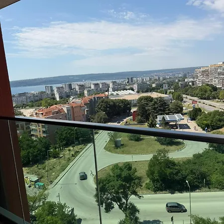 карина Διαμέρισμα Βάρνα